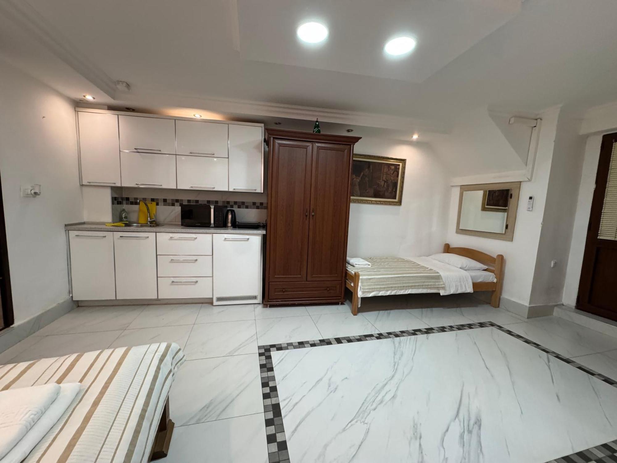 Vita Mundo Hotel Kotor Luaran gambar