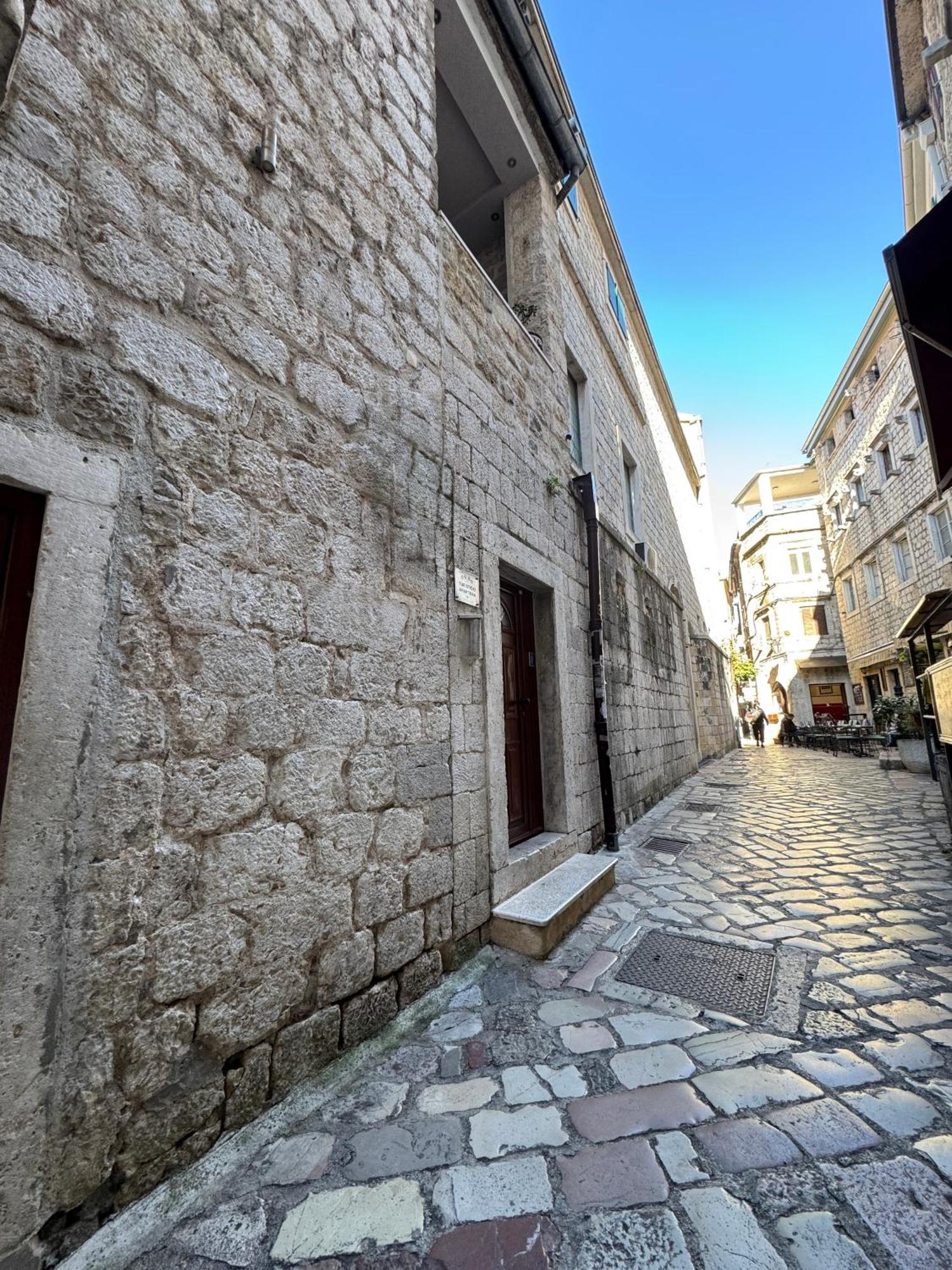 Vita Mundo Hotel Kotor Luaran gambar
